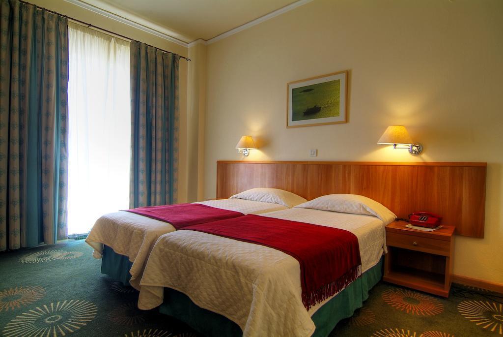 Hotel Kalafati Itea Eksteriør billede